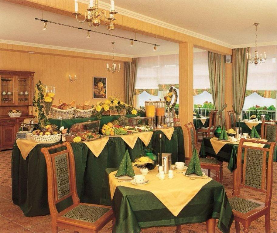 Pension Alter Kutschenbauer Wernigerode Exterior photo